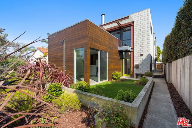 800 Indiana Avenue, Venice (los Angeles), CA 90291