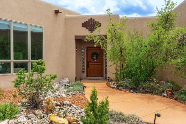 3 CALLE CIENEGA Court, Placitas, NM 87043