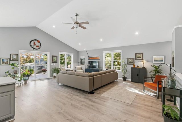 819 E Hiawatha Drive, Wisconsin Dells, WI 53965