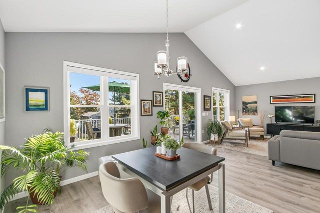 819 E Hiawatha Drive, Wisconsin Dells, WI 53965