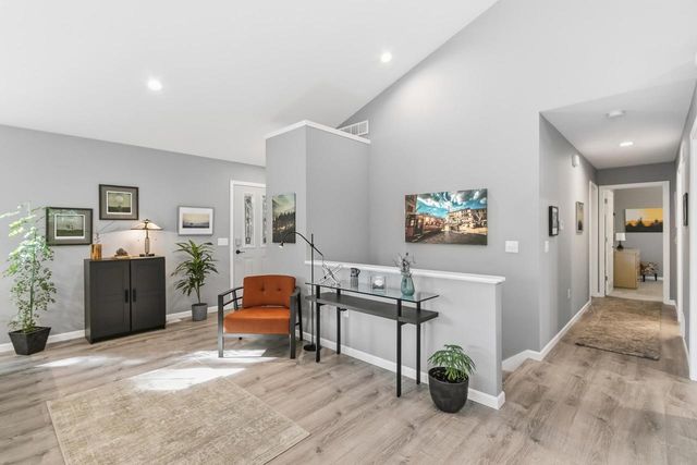 819 E Hiawatha Drive, Wisconsin Dells, WI 53965