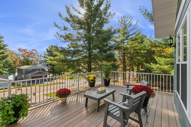 819 E Hiawatha Drive, Wisconsin Dells, WI 53965