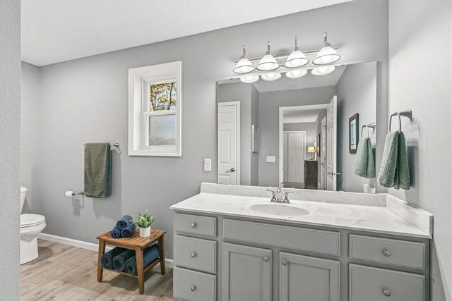 819 E Hiawatha Drive, Wisconsin Dells, WI 53965