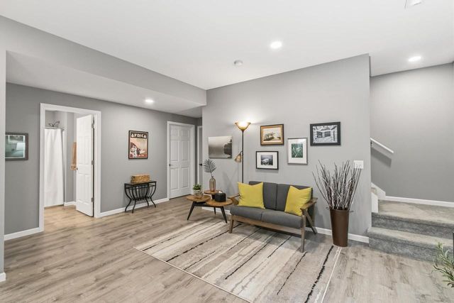 819 E Hiawatha Drive, Wisconsin Dells, WI 53965