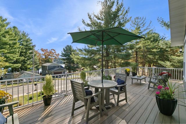 819 E Hiawatha Drive, Wisconsin Dells, WI 53965