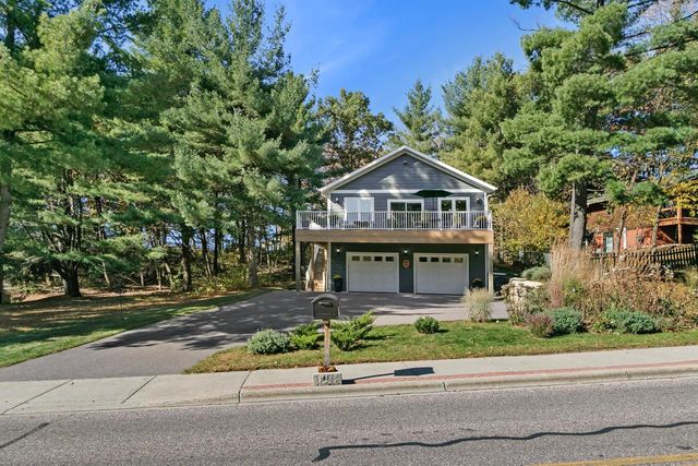 819 E Hiawatha Drive, Wisconsin Dells, WI 53965