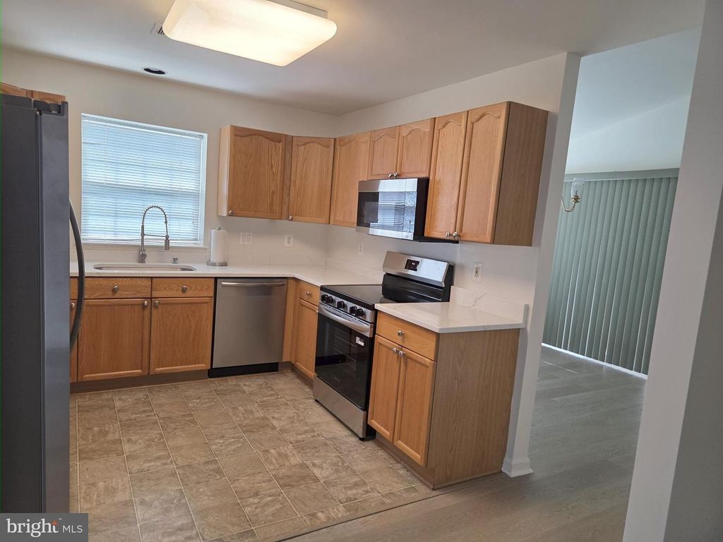 2503 COLERIDGE DR #3B, Frederick, MD 21702