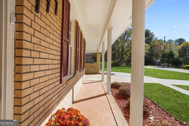 197 Buena Vista Street, Winder, GA 30680