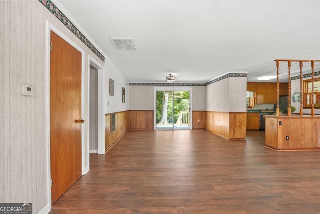 197 Buena Vista Street, Winder, GA 30680