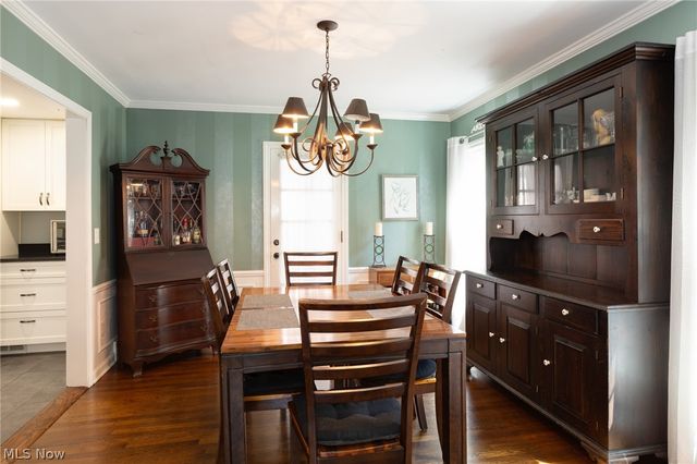 3655 Traver Road, Shaker Heights, OH 44122
