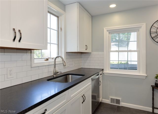 3655 Traver Road, Shaker Heights, OH 44122