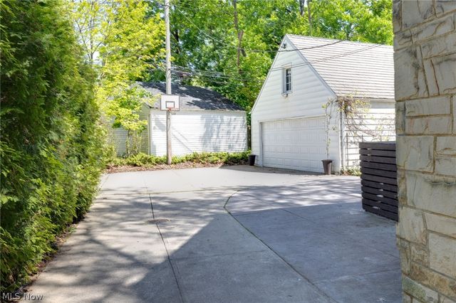 3655 Traver Road, Shaker Heights, OH 44122