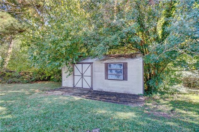 517 Dent PL, Chesapeake, VA 23325