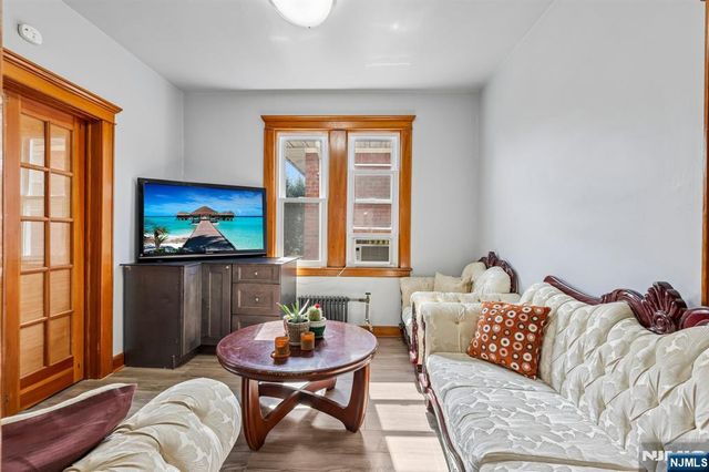 390 Delano Place, Fairview, NJ 07022