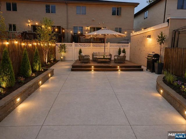 390 Delano Place, Fairview, NJ 07022