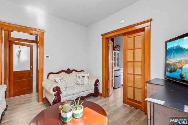 390 Delano Place, Fairview, NJ 07022