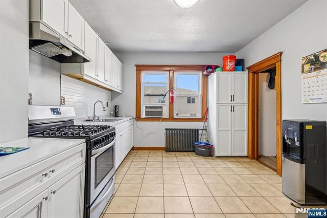 390 Delano Place, Fairview, NJ 07022