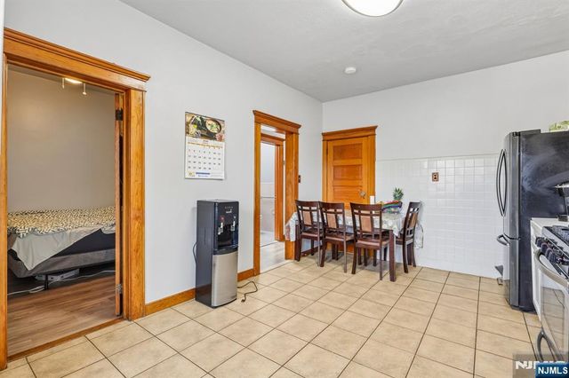390 Delano Place, Fairview, NJ 07022