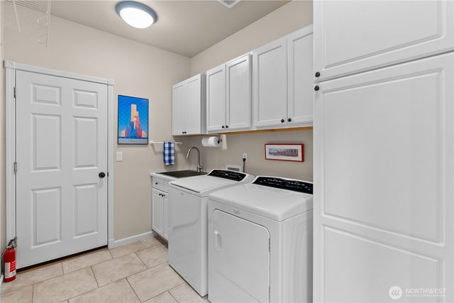 6024 Troon Lane SE, Olympia, WA 98501