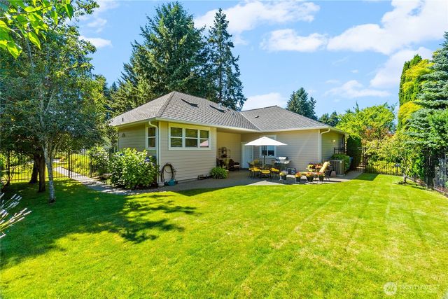 6024 Troon Lane SE, Olympia, WA 98501