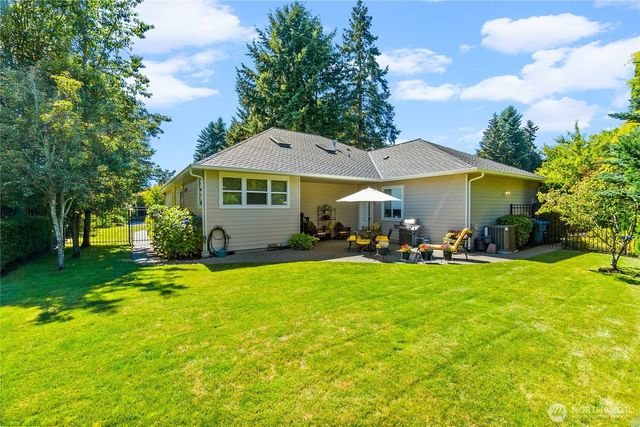 6024 Troon Lane SE, Olympia, WA 98501