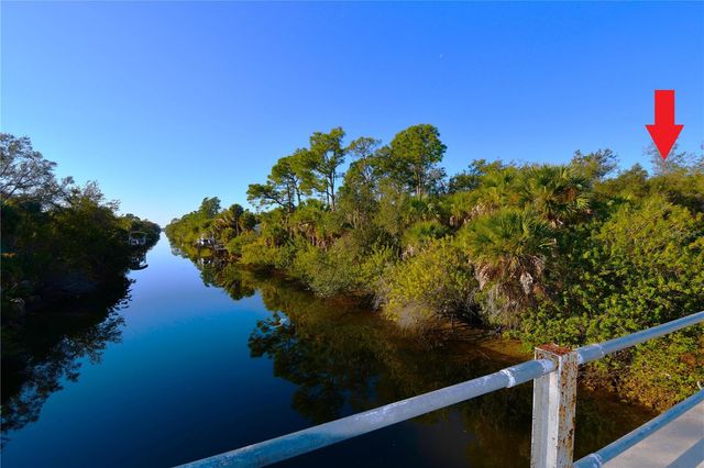 17255 WINTERGARDEN AVENUE, Port Charlotte, FL 33948