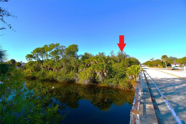 17255 WINTERGARDEN AVENUE, Port Charlotte, FL 33948