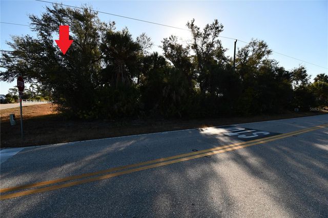 17255 WINTERGARDEN AVENUE, Port Charlotte, FL 33948