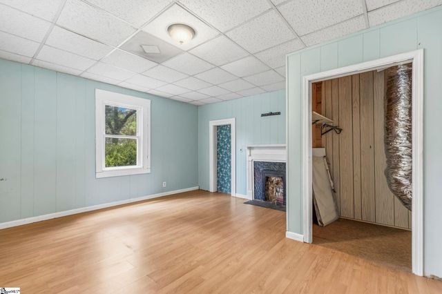 36 Dendy Street, Pelzer, SC 29669