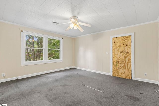 36 Dendy Street, Pelzer, SC 29669