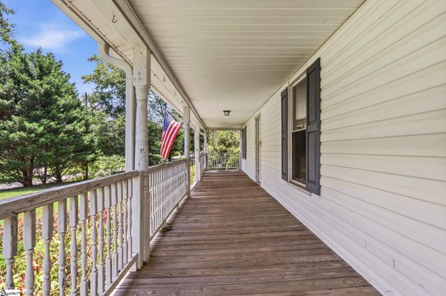 36 Dendy Street, Pelzer, SC 29669