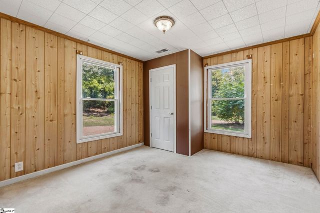 36 Dendy Street, Pelzer, SC 29669