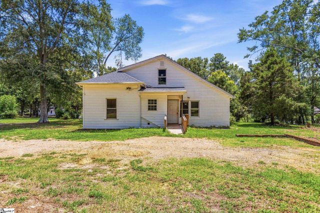 36 Dendy Street, Pelzer, SC 29669
