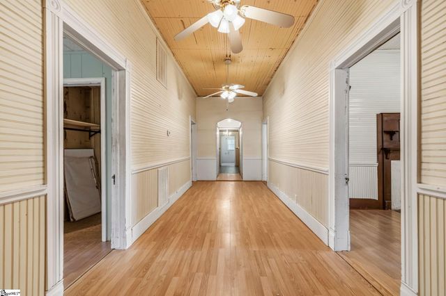36 Dendy Street, Pelzer, SC 29669