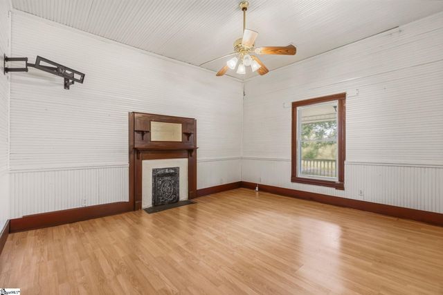 36 Dendy Street, Pelzer, SC 29669