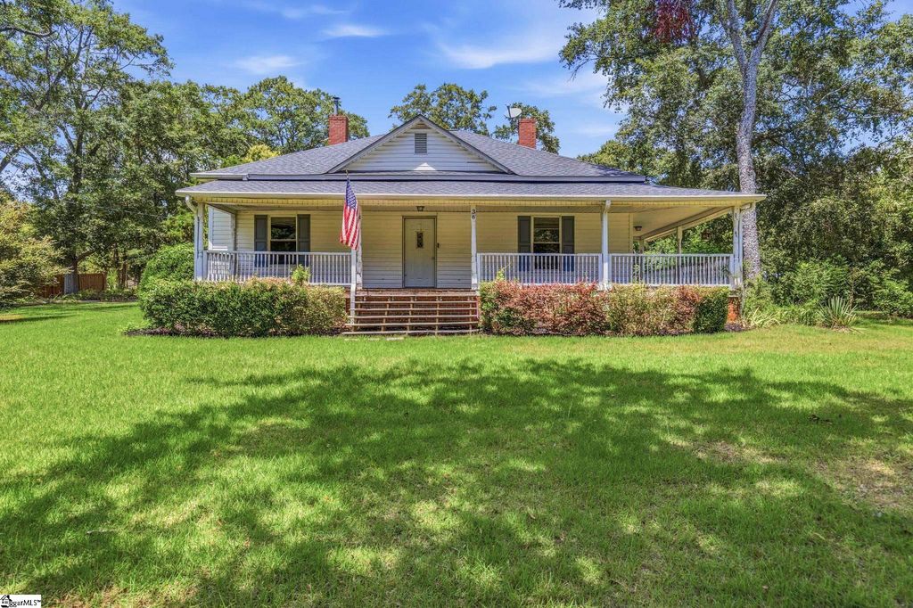 36 Dendy Street, Pelzer, SC 29669