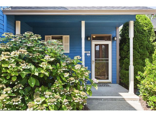 898 Ne PACIFIC Dr, Fairview, OR 97024