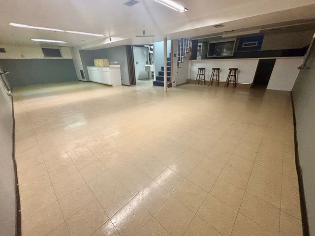 256 Maple Avenue, South Chicago Heights, IL 60411