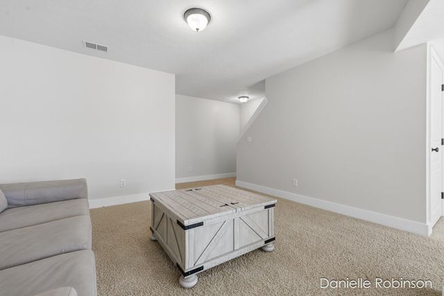 16936 Birchview Drive, Nunica, MI 49448