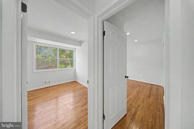 3518 DUNLAP ST, Temple Hills, MD 20748