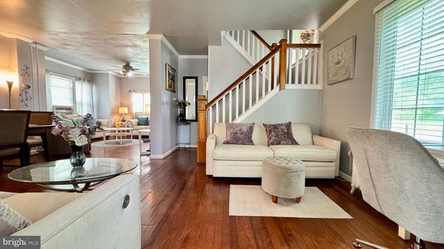 28 S ELM AVE, Aldan, PA 19018
