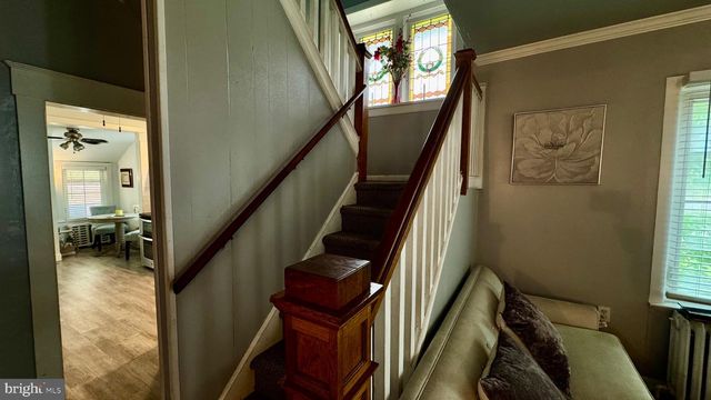 28 S ELM AVE, Aldan, PA 19018