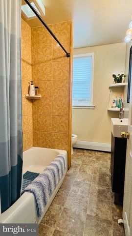 28 S ELM AVE, Aldan, PA 19018
