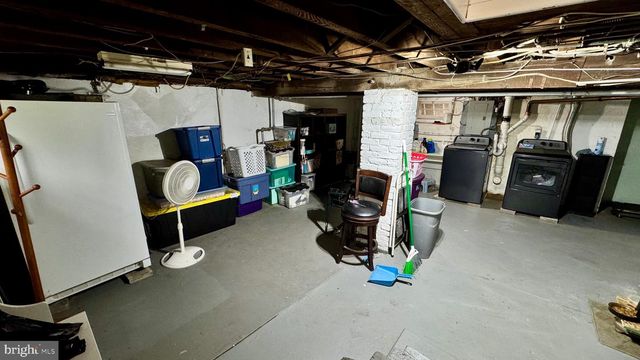 28 S ELM AVE, Aldan, PA 19018