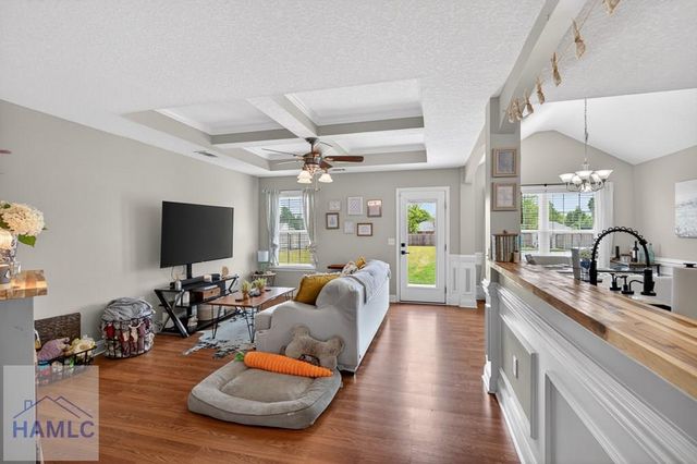 113 Mancey Garrason Loop NE, Ludowici, GA 31316
