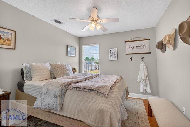 113 Mancey Garrason Loop NE, Ludowici, GA 31316