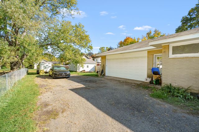 3831 Portage Street, Kalamazoo City, MI 49001