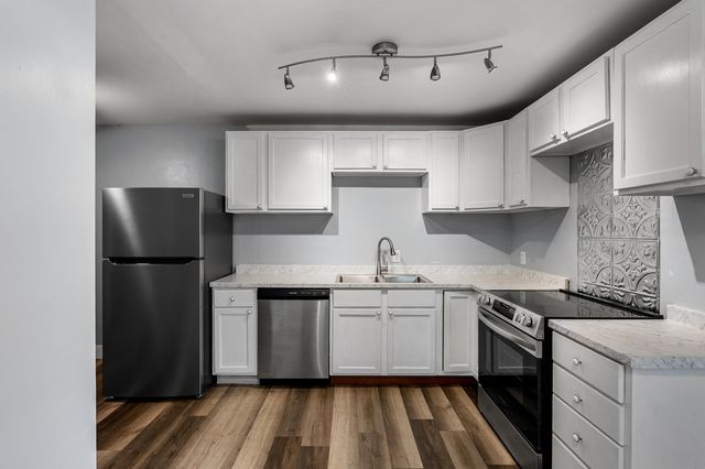 3831 Portage Street, Kalamazoo City, MI 49001