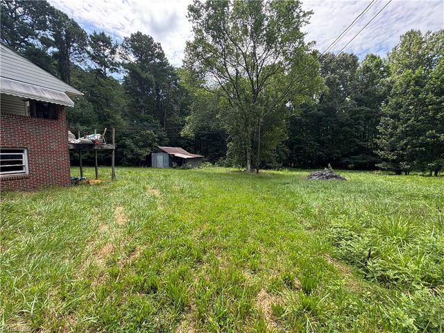 2512 Oak Ridge Road, Oak Ridge, NC 27310