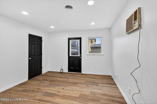 508 Lilly Ave, Louisville, KY 40217